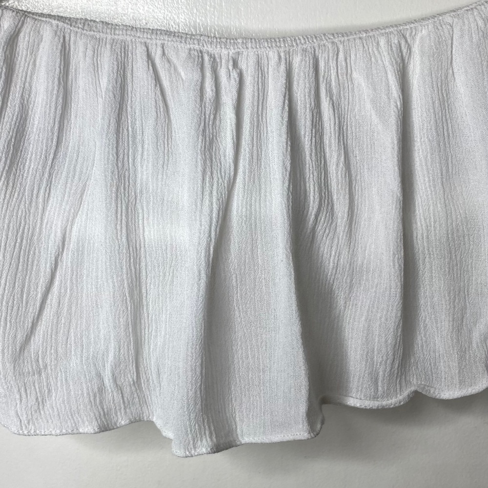 White top - Picture 4 of 6